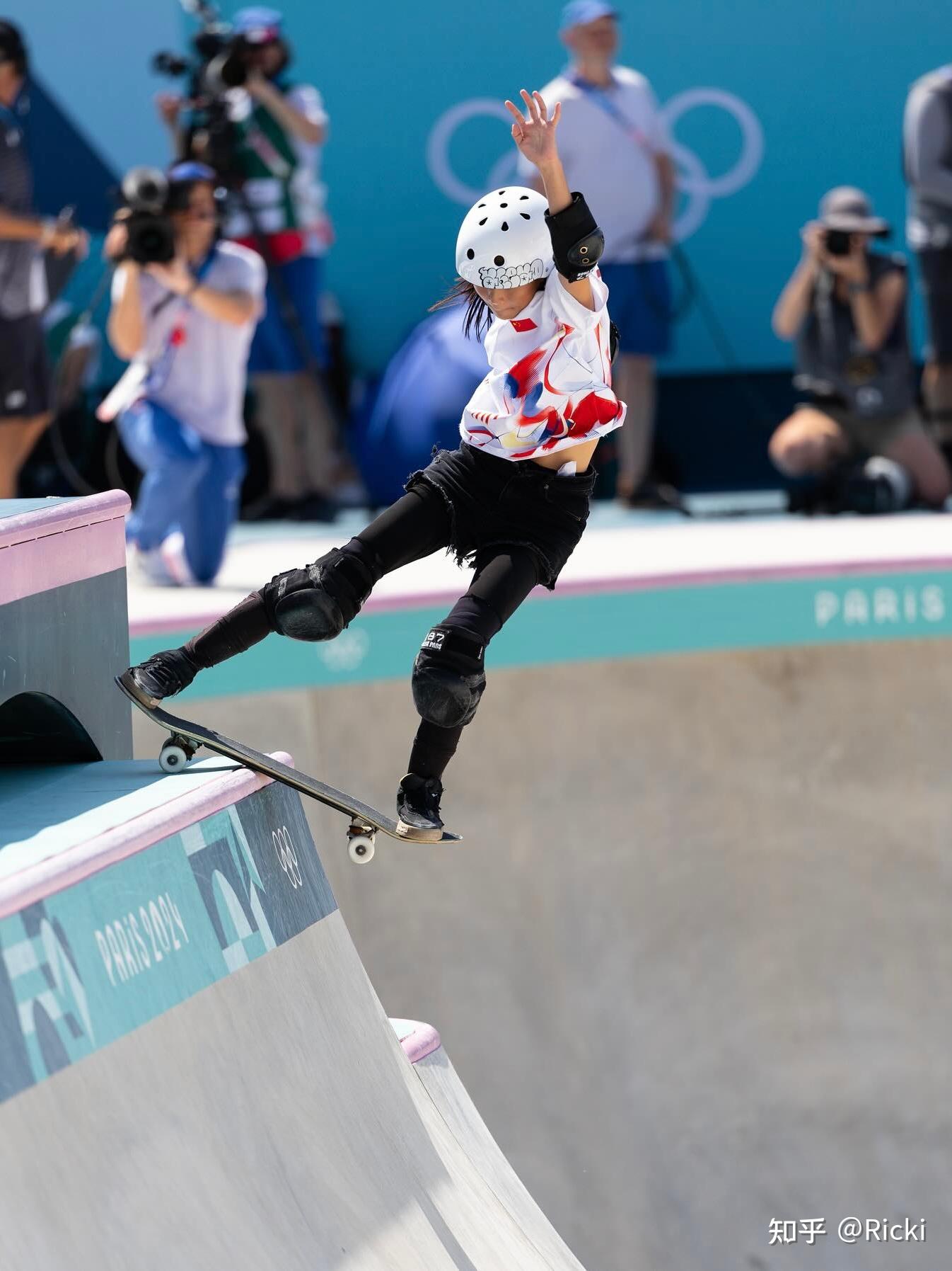 瑞士滑板选手表现抢眼,闪耀赛场 瑞士滑板选手表现抢眼,闪耀赛场
