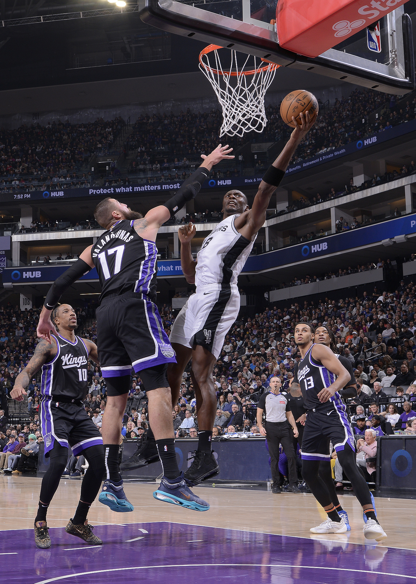 包含马刺队险胜,球队晋级战力更上一层楼的词条 包含马刺队险胜,球队晋级战力更上一层楼的词条