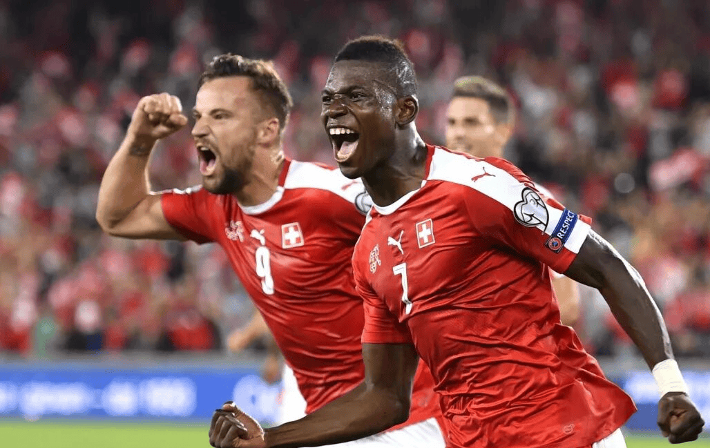 瑞士球队备战半决赛,实力强劲 瑞士球队备战半决赛,实力强劲