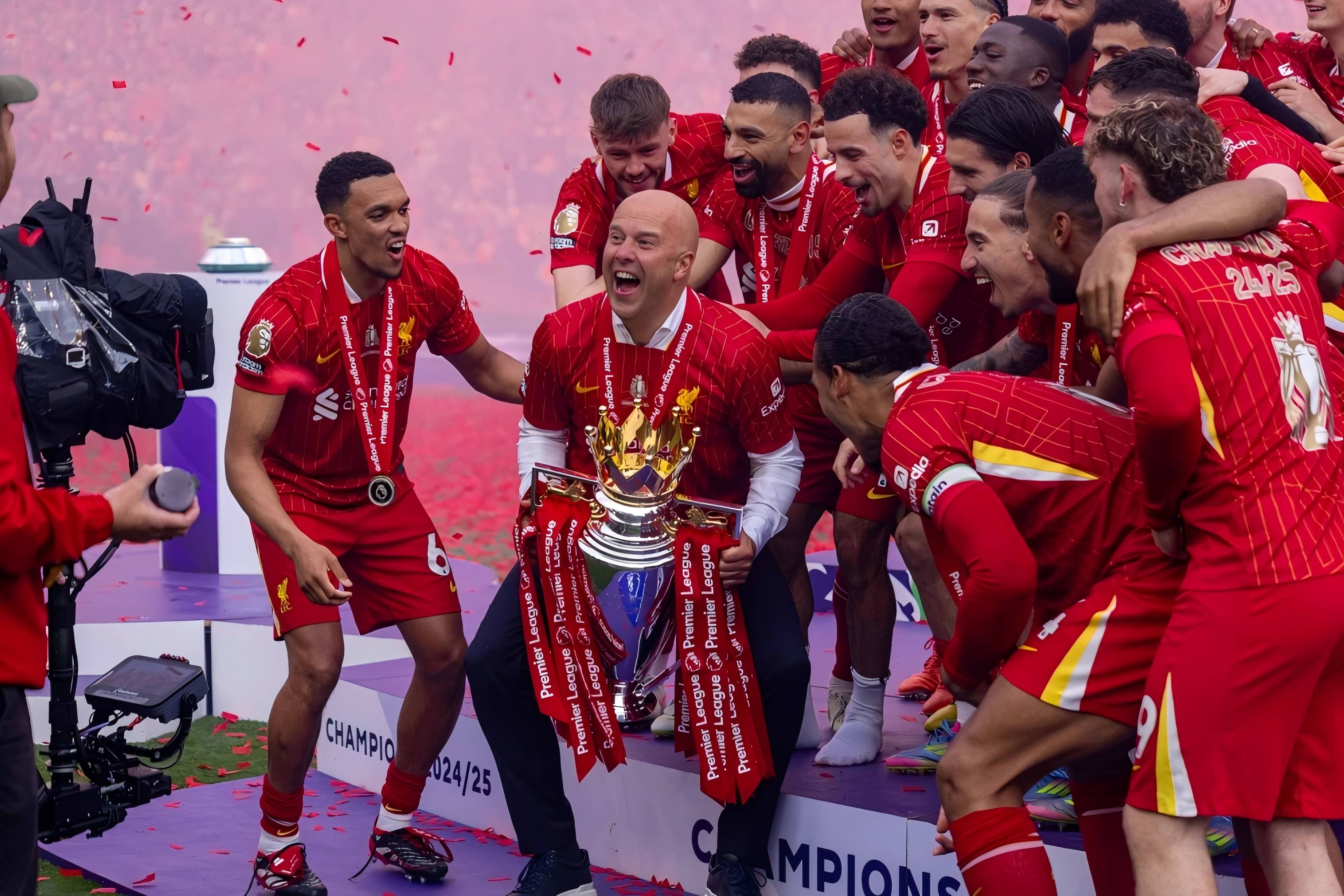 关于利物浦将面对伯恩茅斯挑战,双方对决激烈展开的信息 关于利物浦将面对伯恩茅斯挑战,双方对决激烈展开的信息